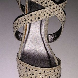 Maurices Wedges
